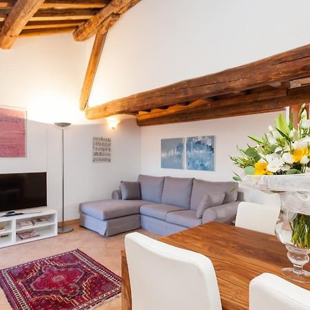 Maisonette Farnese Rome Kamer foto