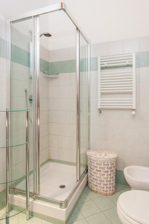 Maisonette Farnese Rome Kamer foto
