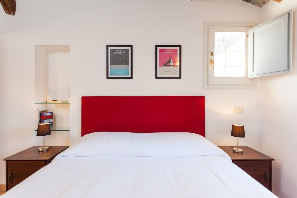 Maisonette Farnese Rome Kamer foto